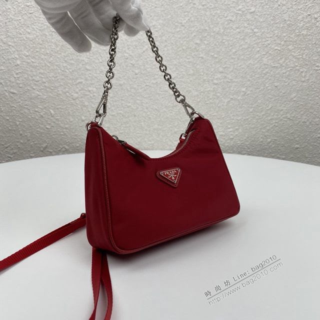 prada女包 普拉達新款mini Hobo赤紅色手拎包 1TT122 Prada單肩斜挎包 Prada三合一腋下包  pyd2356